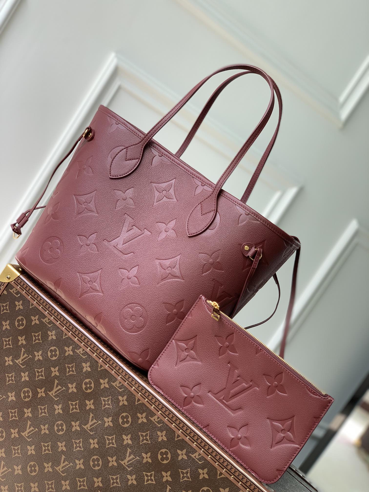 LV Shopping Bags